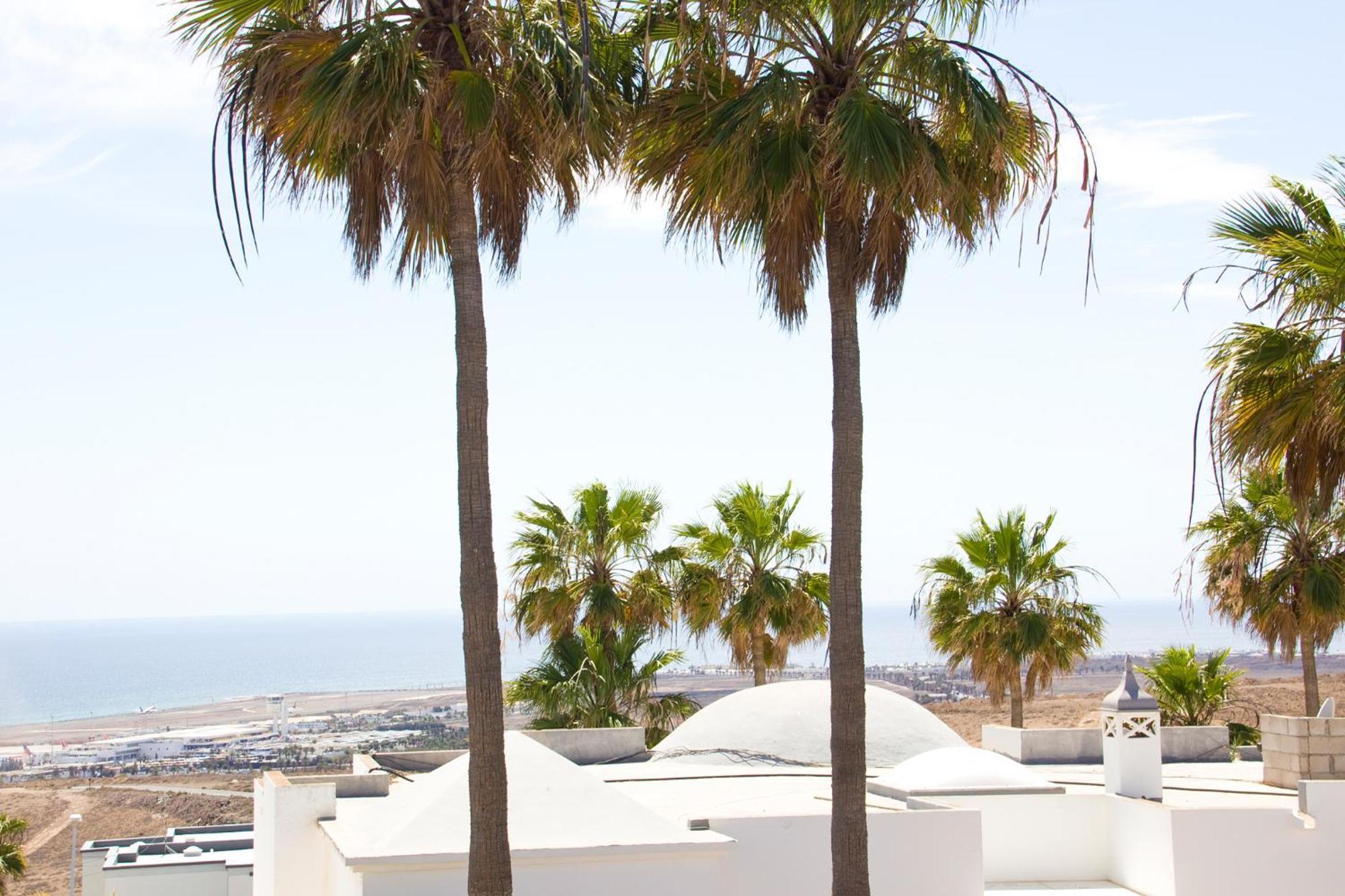 Villa Mendoza - By Az Rentals Guime Exterior photo